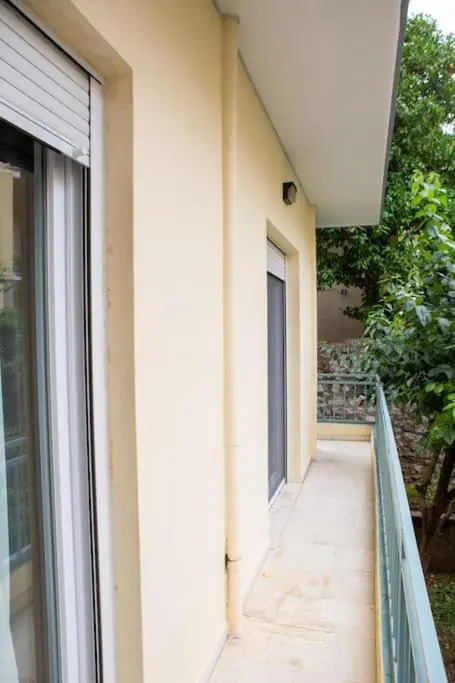 Sunny apartment-Διαμέρισμα45m2 στην πλατεία πάργης