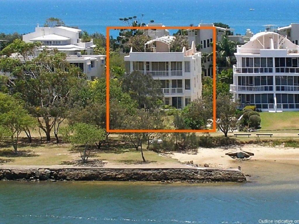 Mariner Cove 1 - Luxurious 2 BR on River by beach