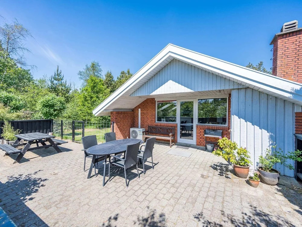 6 Person Holiday Home in Norre Nebel