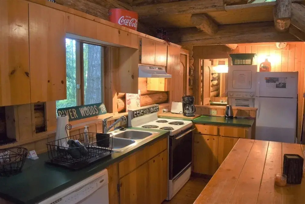 Cascade Log Cabin