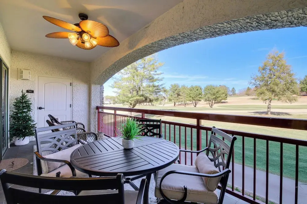 Elegant Pigeon Forge Condo w/ Golf Course View!