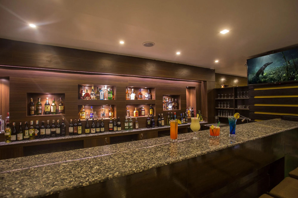 Yatri Suites and Spa