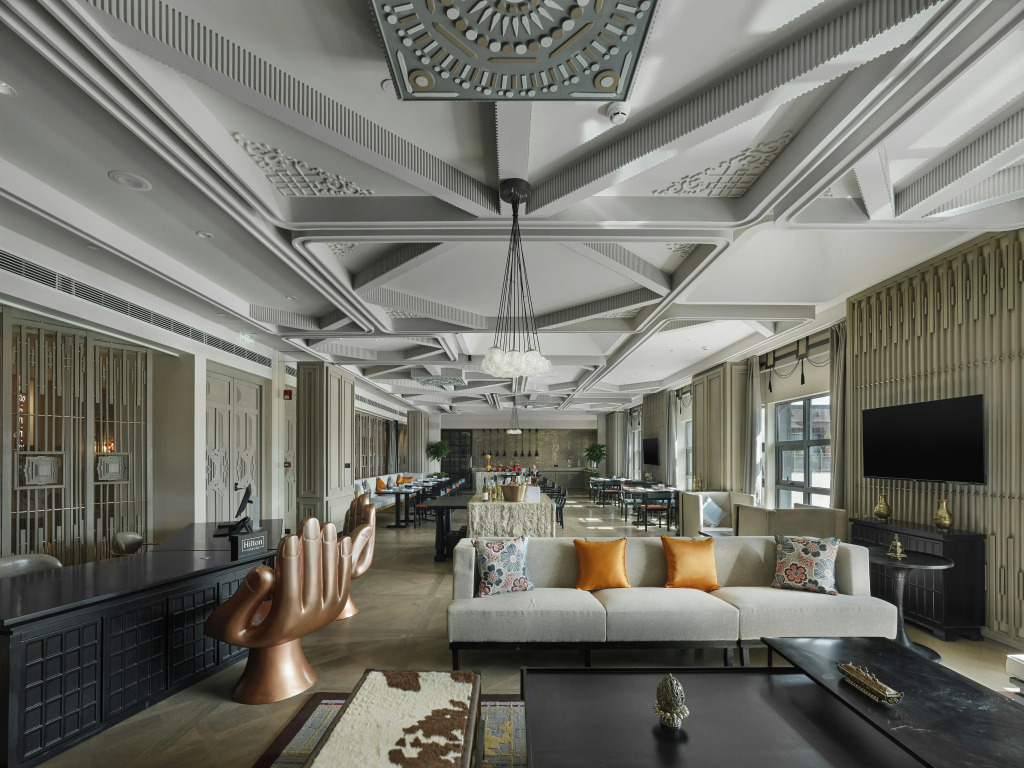 Hilton Shigatse