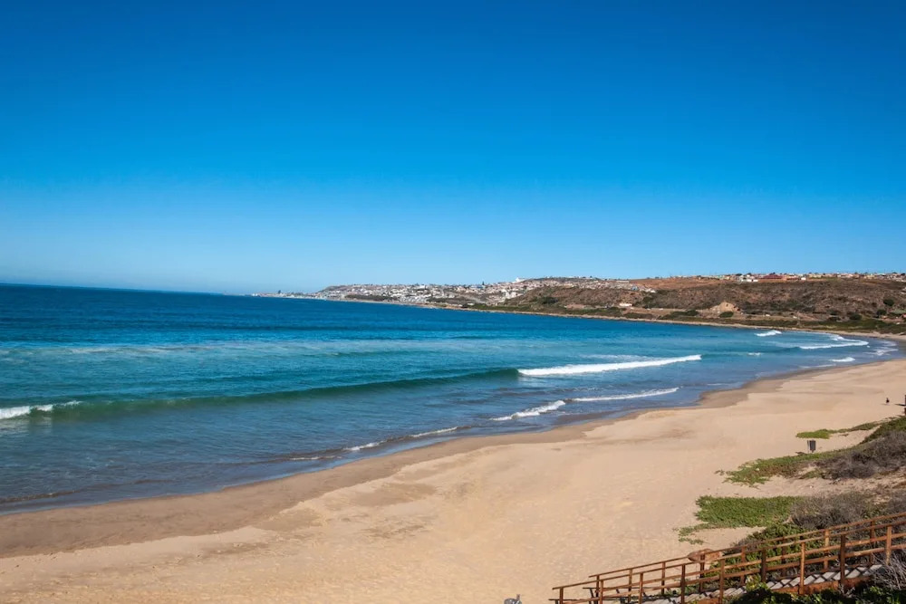 Estoril Beachfront Condo