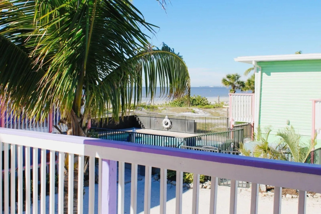 The Beacon Beachfront Bed and Breakfast