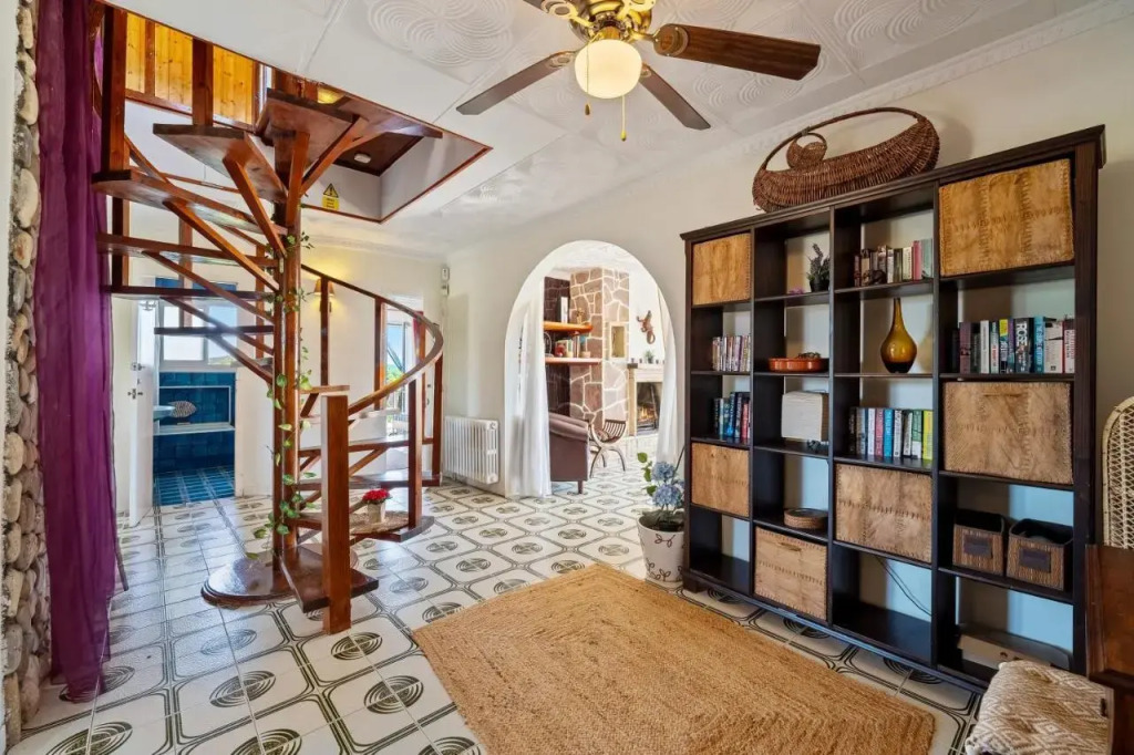 Casa Del Vino