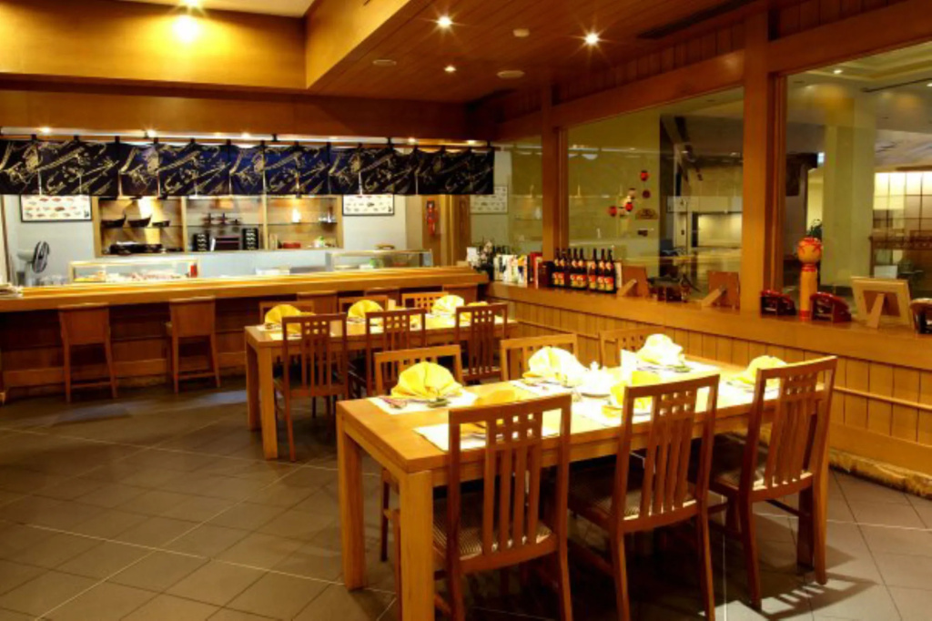 Thumrin Thana Hotel