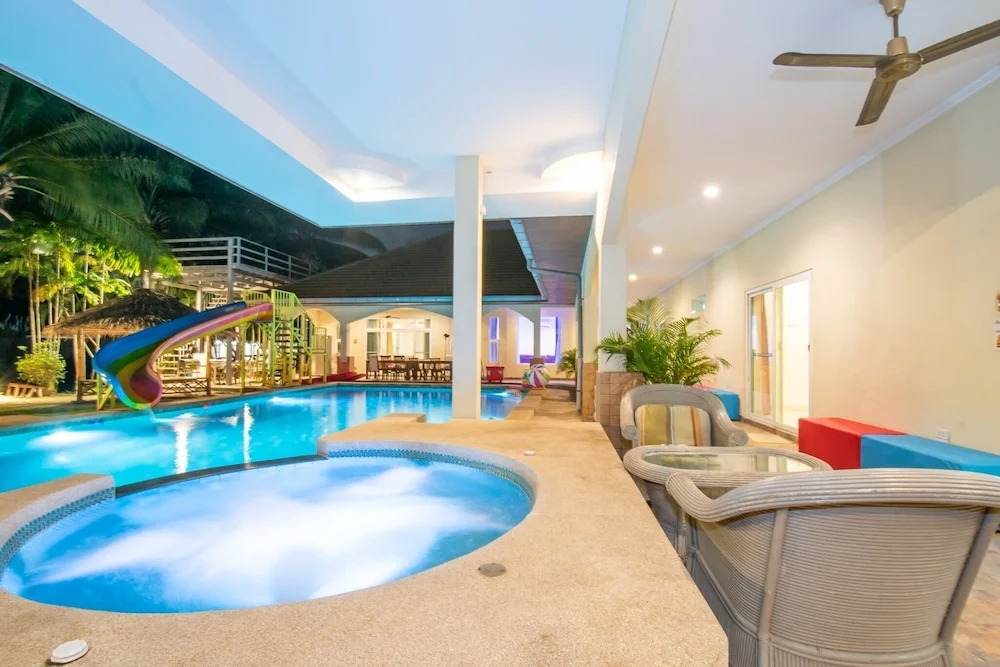 Pool Villa for Families and Party