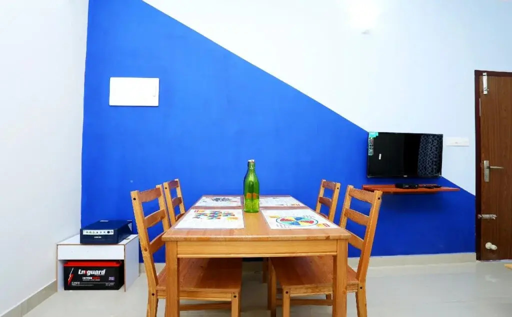Srinilayam Apartments By OYO Rooms