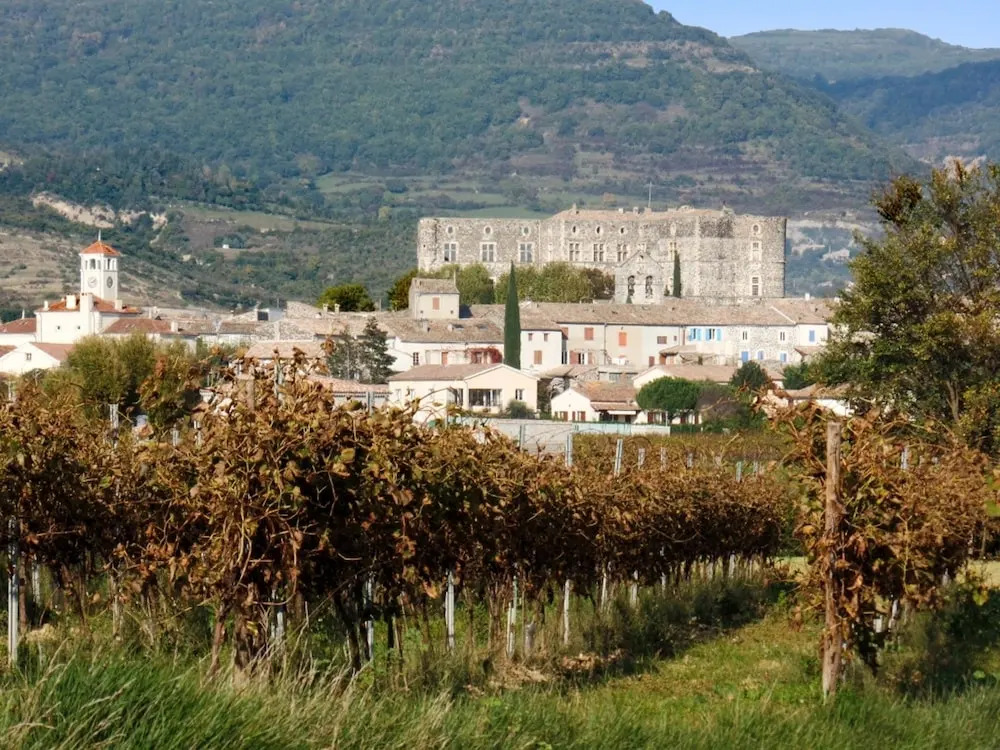 House With 2 Bedrooms in Alba-la-romaine, With Furnished Terrace and W
