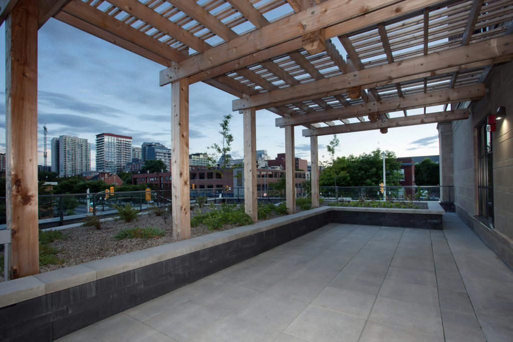 Holiday Inn Express & Suites Downtown Ottawa East by IHG