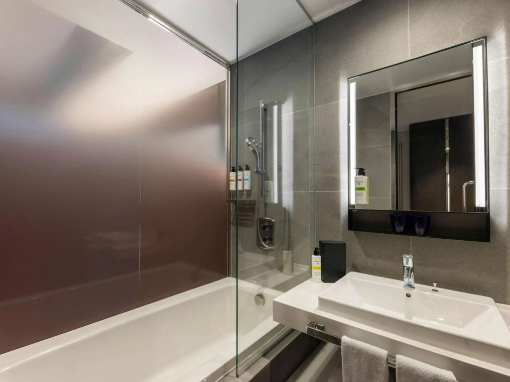 Отель Pullman Tokyo Tamachi