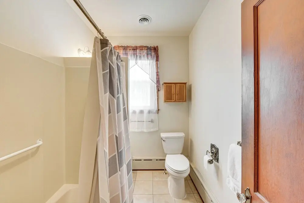 5 Mi to Hersheypark: Family Home w/ Game Room