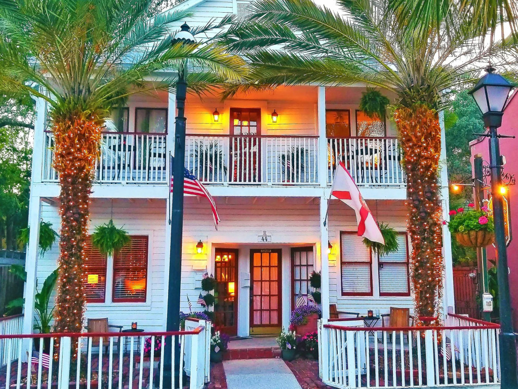 44 Spanish Street Inn - Adults Only