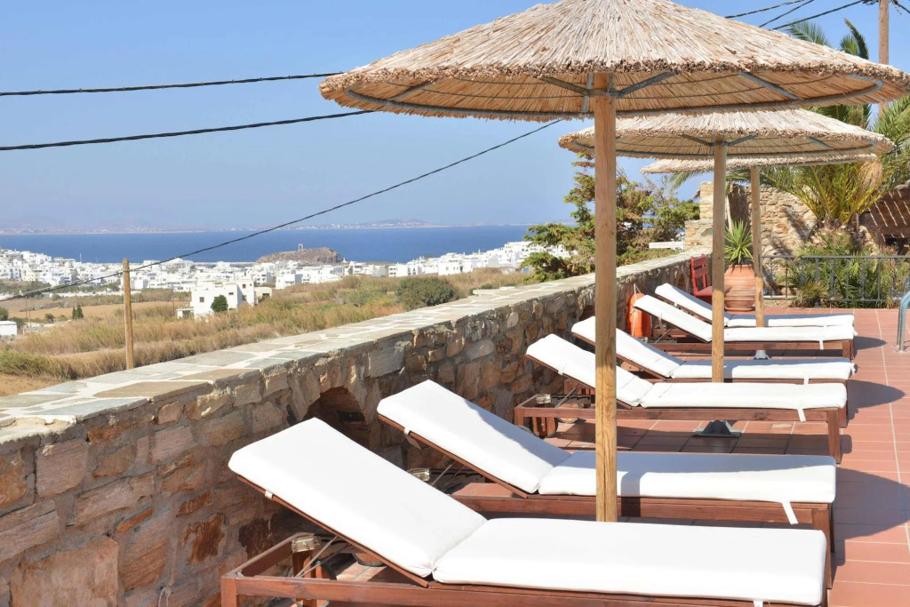 Paradisia Suites