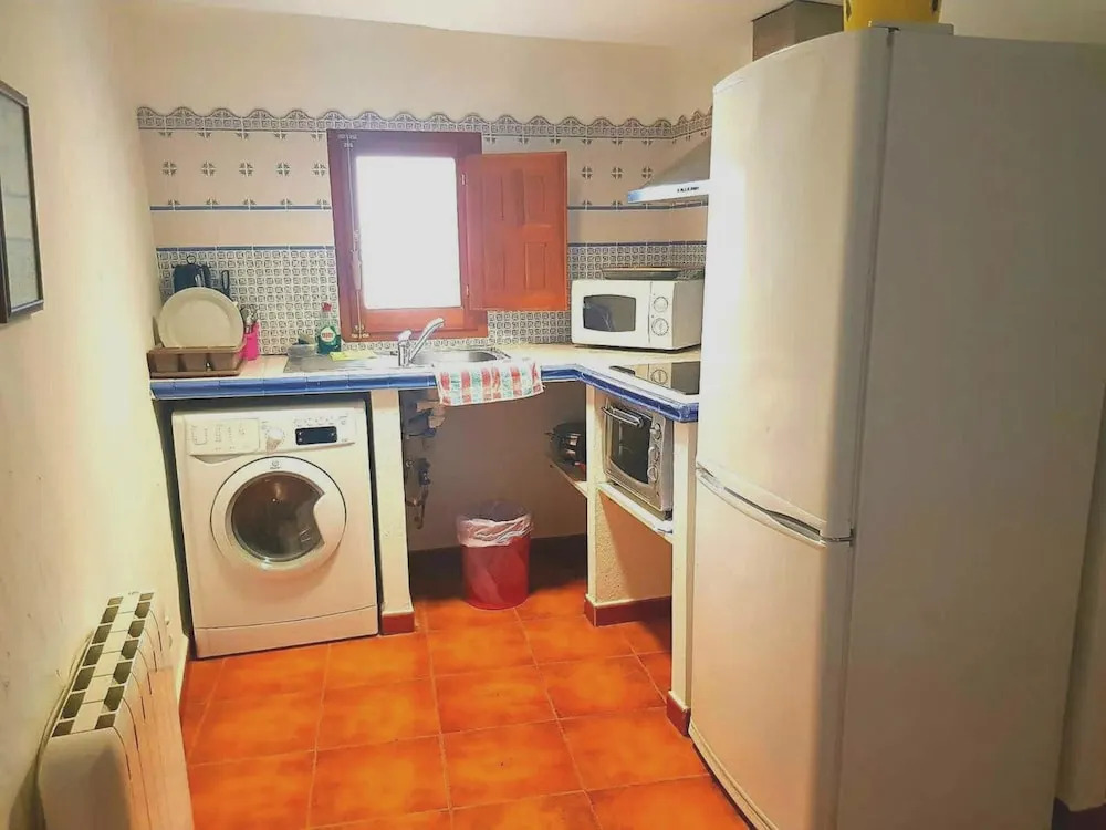 House With 3 Bedrooms in Chulilla, With Balcony and Wifi