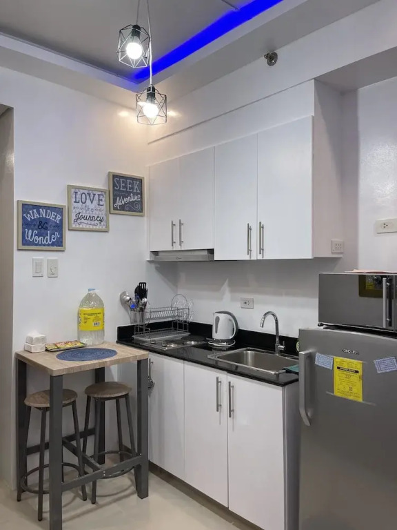 Condo Unit With Balcony in Manila