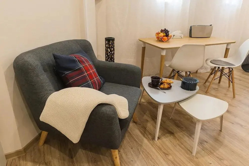 K&S Apartments