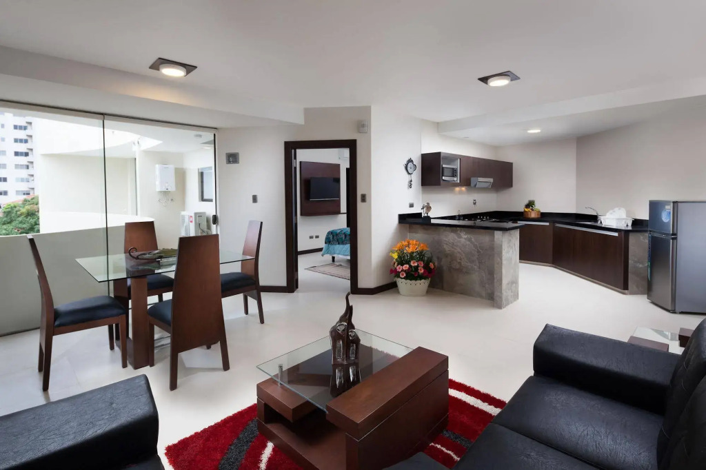 Mai Suites Apart Hotel