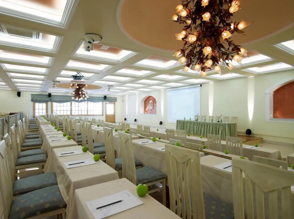 Sirene Blue Luxury Beach Resort