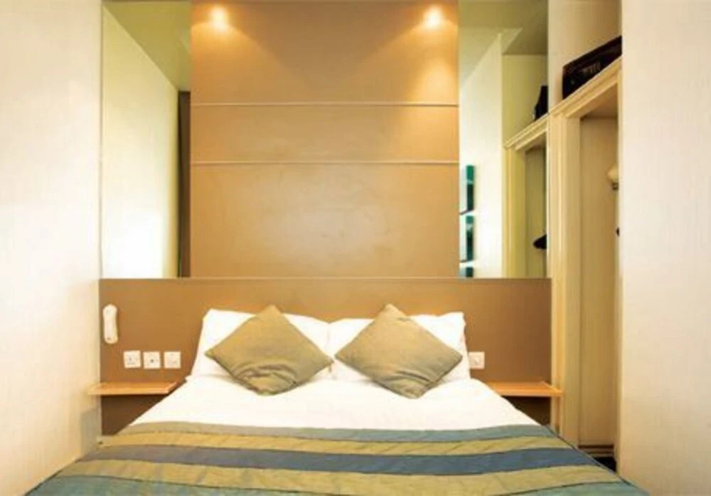 Chancellors Hotel