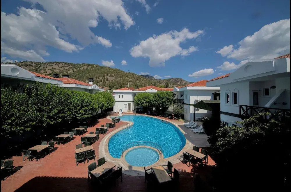 Dbl Room With Thermal Bath ,dinner Breakfast Included