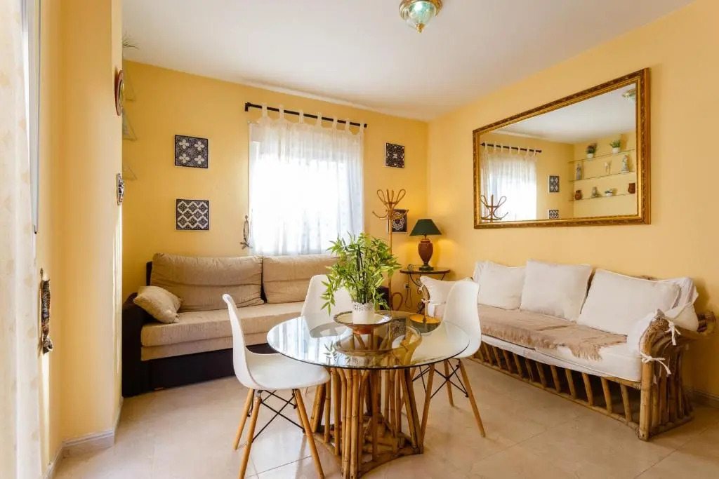 IMPERIAL Rota-Central free parking by Cadiz4Rentals