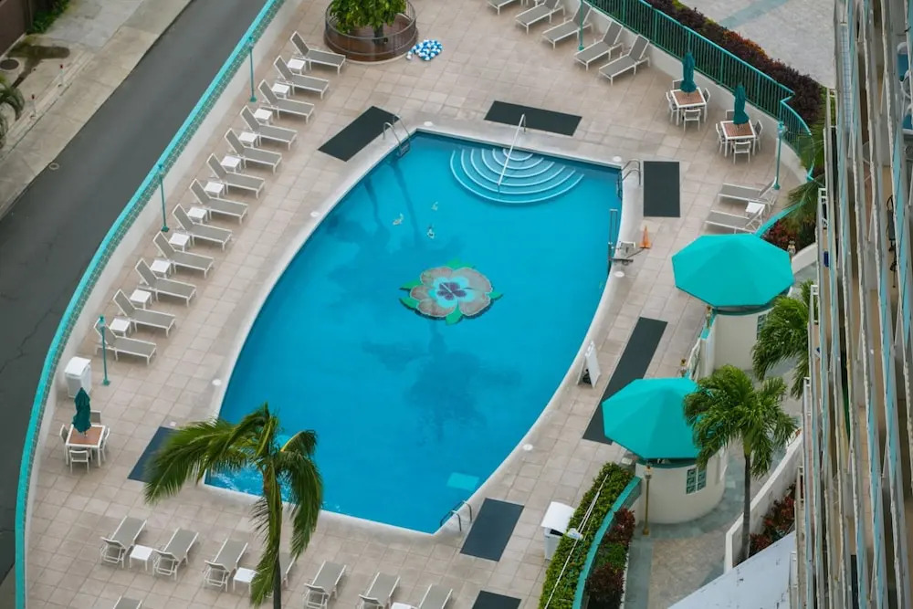 Ilikai Tower One Bedroom Lagoon View Waikiki Condos with Lanai & Free Wifi