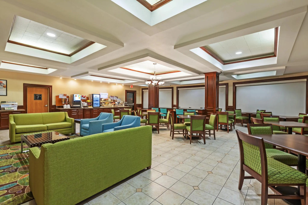 Holiday Inn Express & Suites - Pharr by IHG