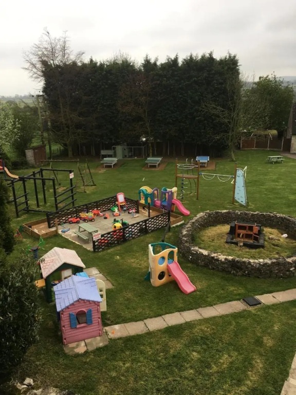 The Dog & Partridge Country Inn