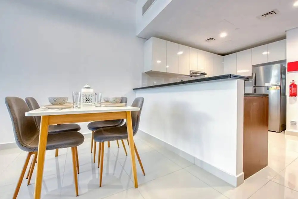 Dezire Beautiful Spacious Brand New With Balcony