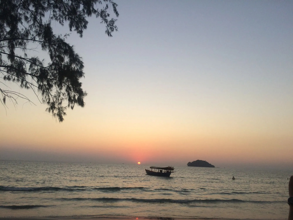Mary Beach Hotel & Resort