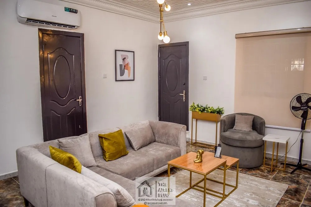 Stunning 1-bed Apartment in Lekki Phase 1
