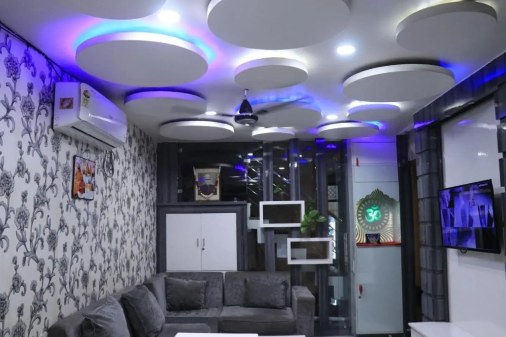 Hotel Raghuveer Residency