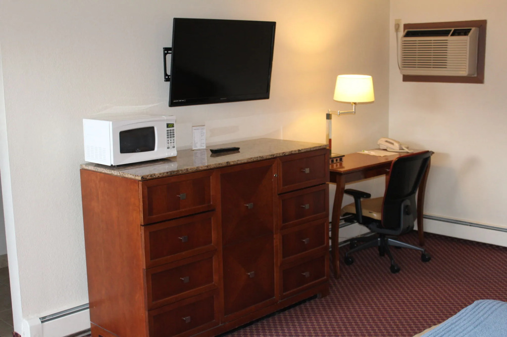 Caravan Inn