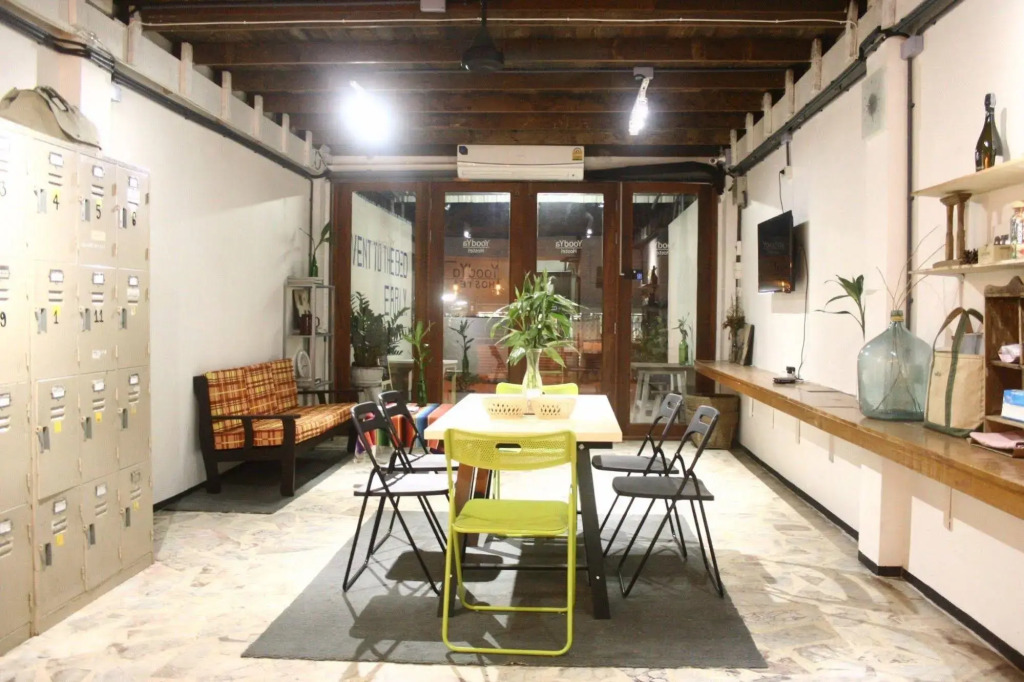 YoodYa Hostel