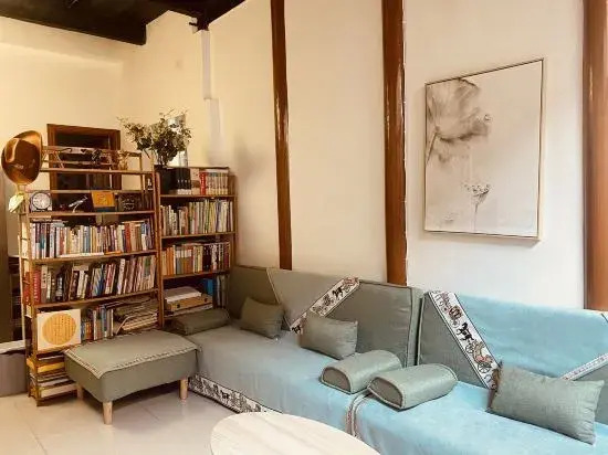 Yunlu Music Homestay (Zhujiajiao Scenic Area)