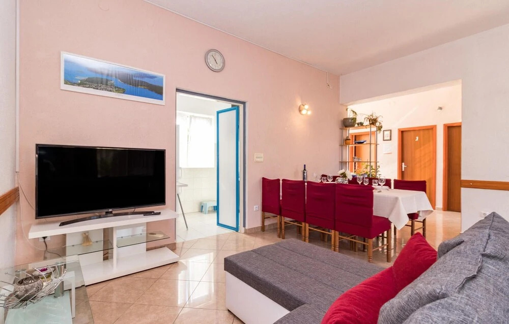 Nice Home in Pomer With Wifi and 3 Bedrooms