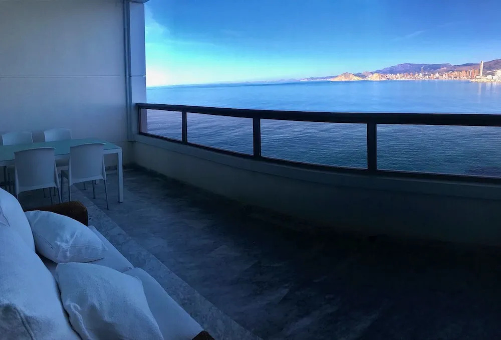 Gemelos 28 Levante Beach View