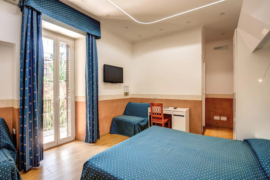 Hotel Verona Rome