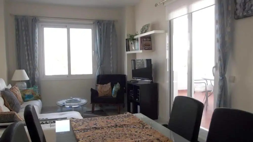 Apartment With 2 Bedrooms in Estepona, With Shared Pool and Furnished Terrace - 5 km From the Beach