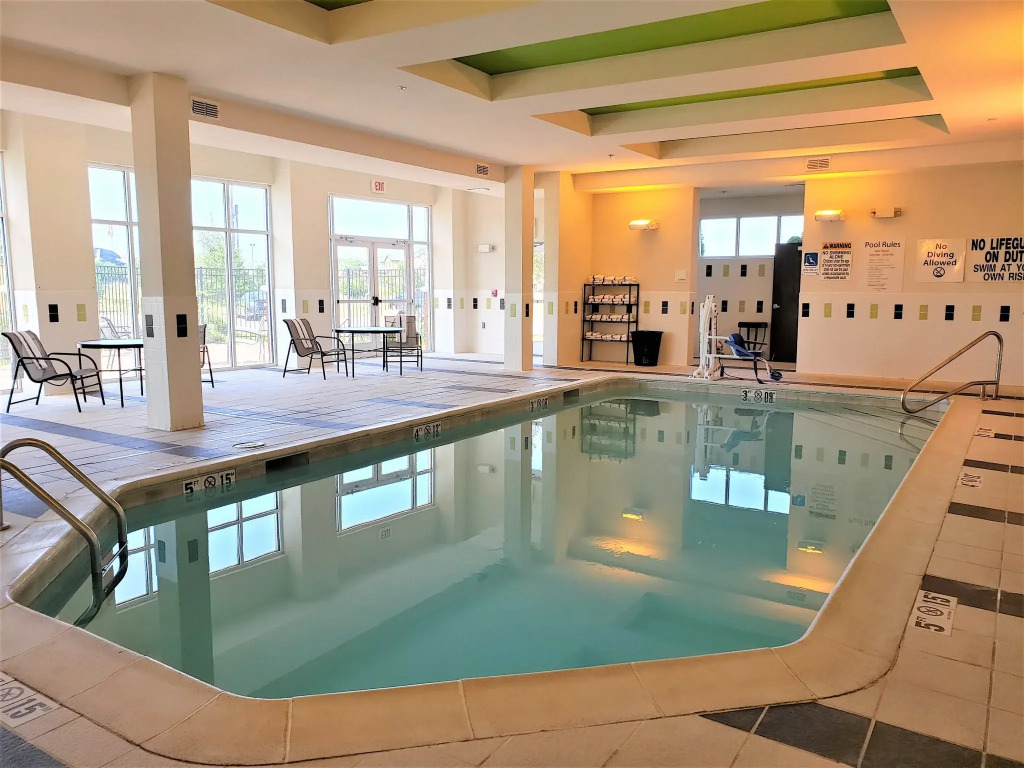 Holiday Inn Columbia East by IHG
