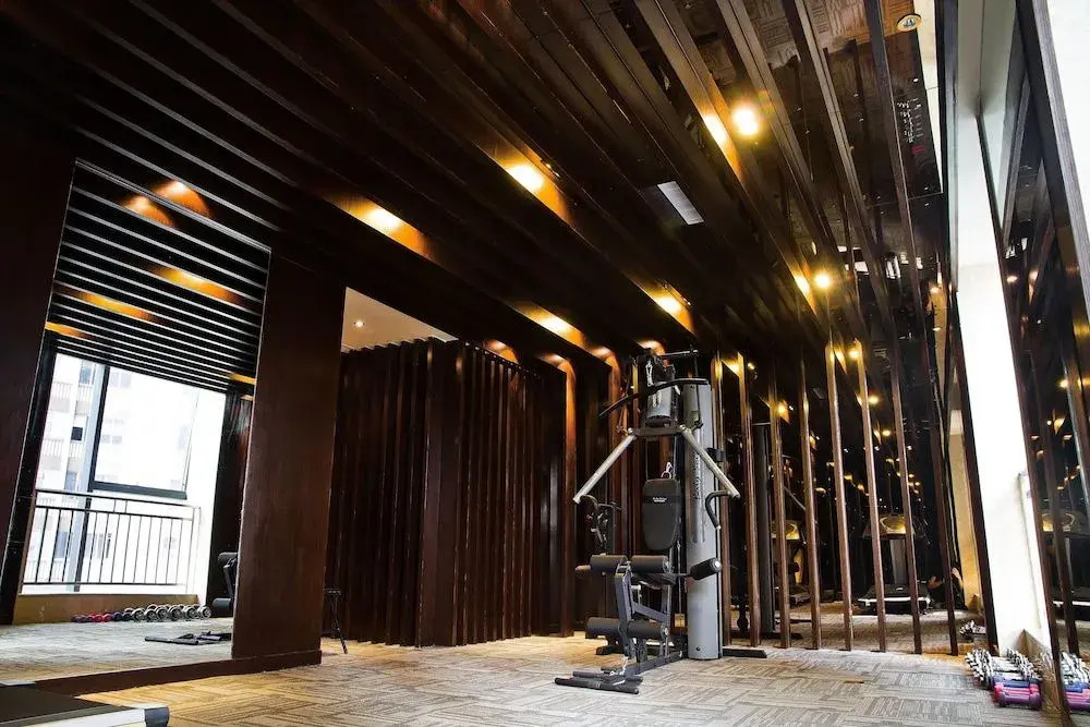 Shenzhen Fuqinglong Huatian Hotel