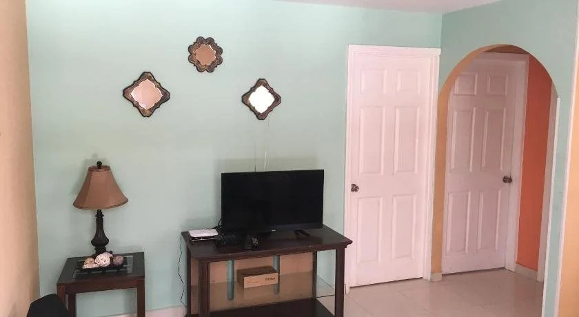 Bellas Place