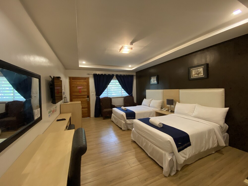 Marand Beach Resort