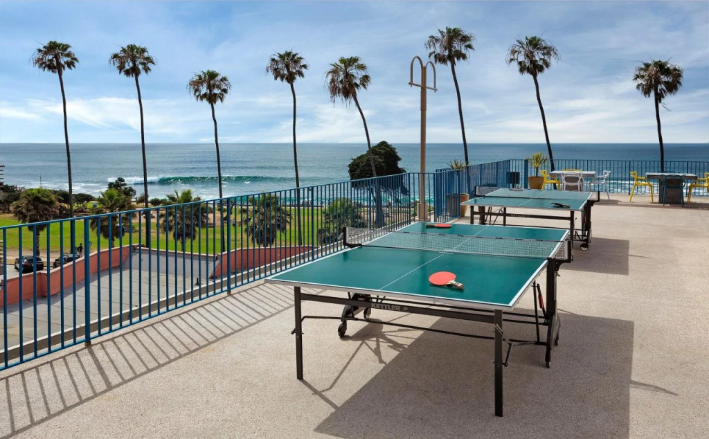 La Jolla Cove Suites