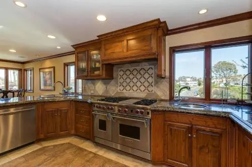 317 Carnation, Corona Del Mar