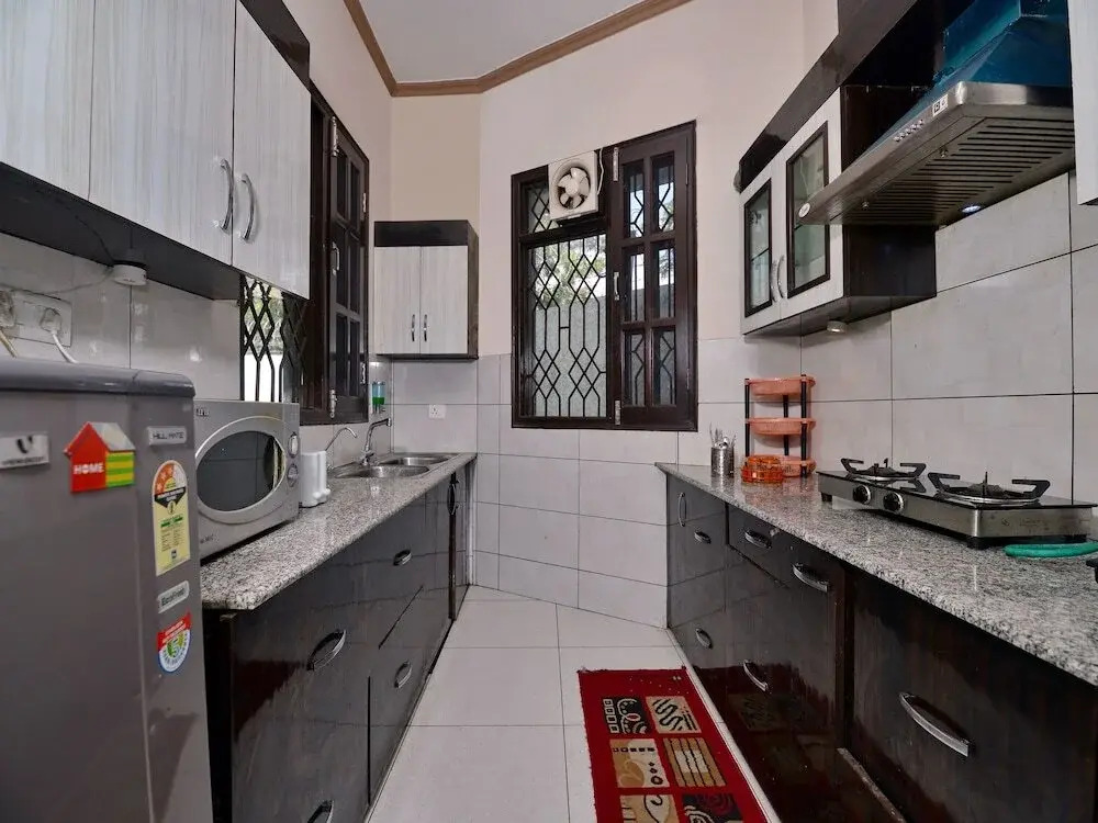 OYO 16928 Home Pool Side 2BHK Chakrata Road