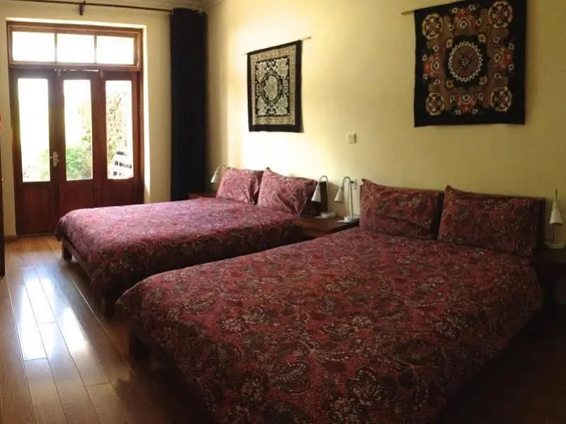 SleepyFish Lodge