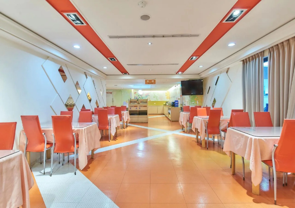 柜富賓王旅店-台北館 Giant Rich King Plaza Hotel